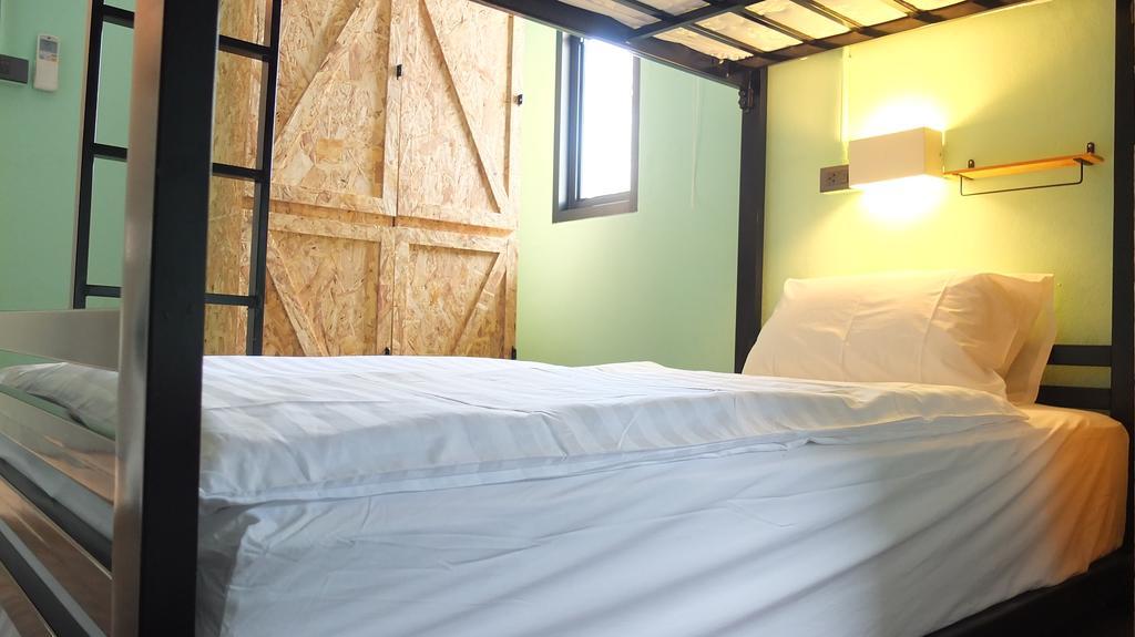 Doolay Beachfront Hostel Karon Zewnętrze zdjęcie